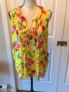 Rose & Olive Yellow Floral Tie-Neck Sleeveless Blouse